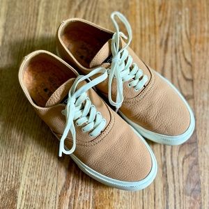 Sperry Top-Sider light tan leather sneakers w/ original cork insole